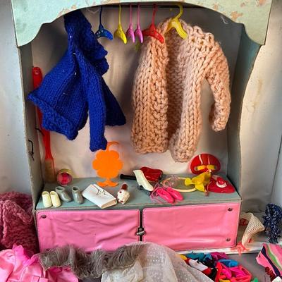 1238 Vintage 1966 Barbie Dolls & Skipper with Accessories and Carrying Case
