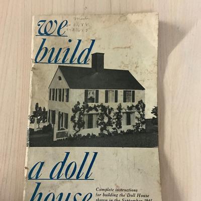 1255 Vintage Doll House from the 1945 Women’s Day Workshop with Accessories