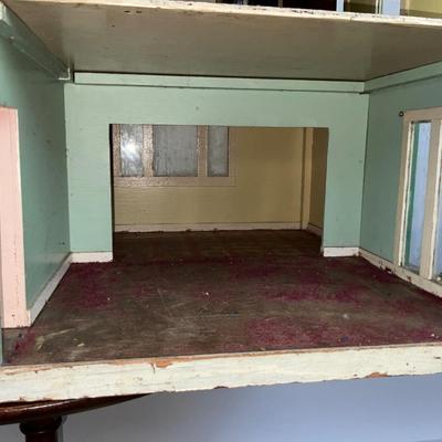 1255 Vintage Doll House from the 1945 Women’s Day Workshop with Accessories
