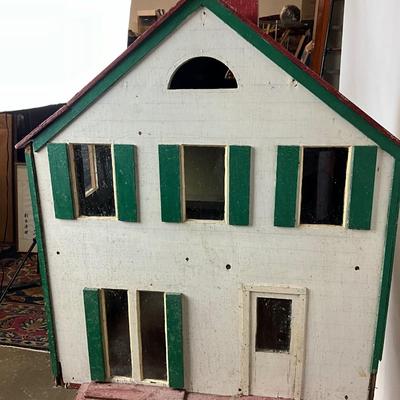 1255 Vintage Doll House from the 1945 Women’s Day Workshop with Accessories