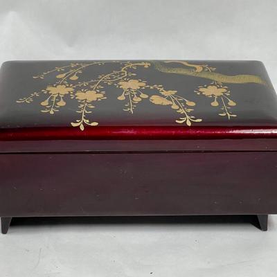 Jewelry Music Box, Red Felt interior