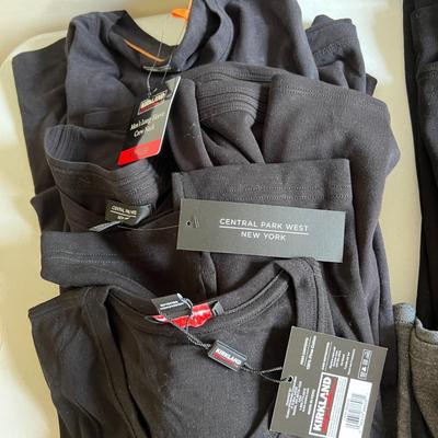Big Lot New w Tags Womens Long Sleeve Tops