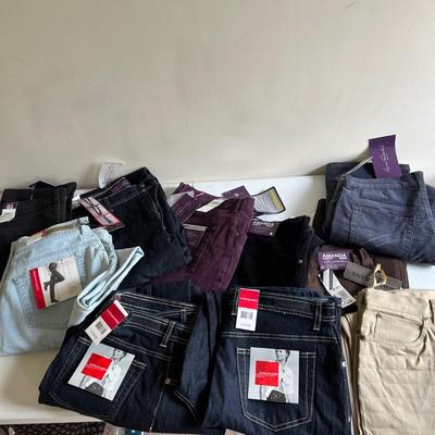 Huge Lot Womens New w Tags Jeans Pants