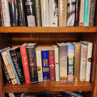 Lot of 3 shelves Books Clapton, Goodall, Clinton