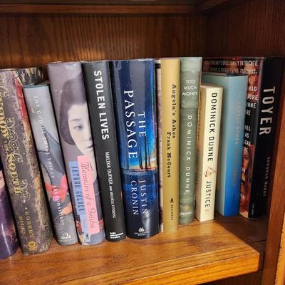 4 Shelves of Books Anne Rice Dan Brown