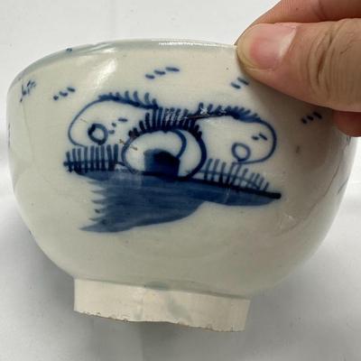 Chinese style vintage porcelain blue and white bowl