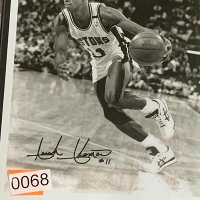 Isaiah Thomas Signed Phot