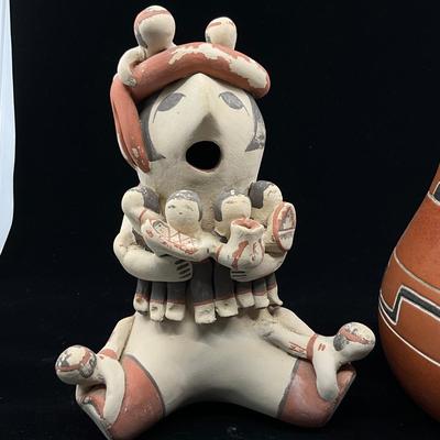 1315 Vintage Judy Toya Terracotta Figure with Leopoldo De Mexico Folk Art Vase