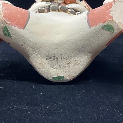 1315 Vintage Judy Toya Terracotta Figure with Leopoldo De Mexico Folk Art Vase