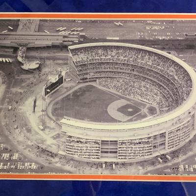 Shea Stadium Shadow Box W/ Signed Tom Seaver Baseball