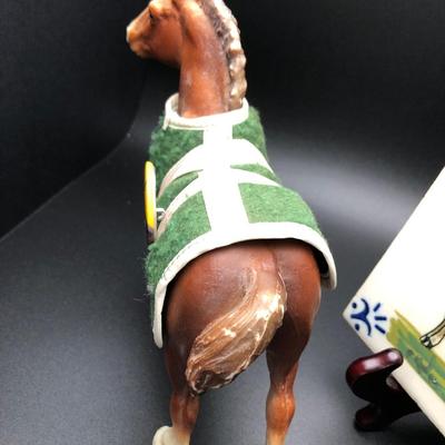 Horse Collectors Lot; Ceramic Tile, Horse Figurine & Pin