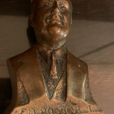 Bronze FDR Bust