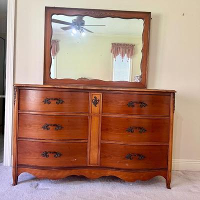 Antique French Provincial Curved Front Dresser & mirror