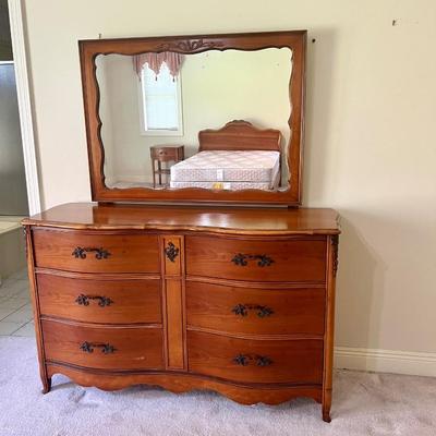 Antique French Provincial Curved Front Dresser & mirror