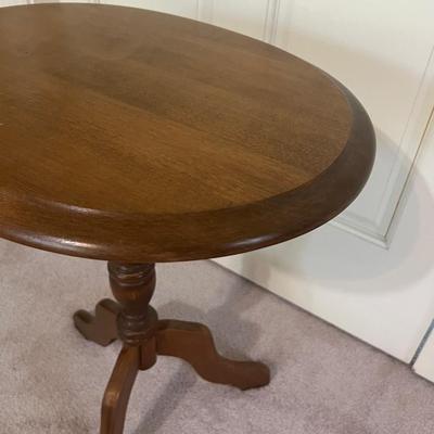 Pair of Oval Side Tables