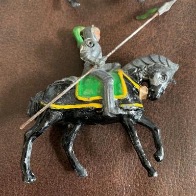 Vintage Medieval Cast Metal Miniatures