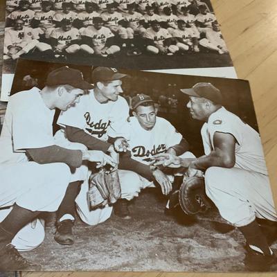 Vintage Sports Prints Photos Autographs Lots