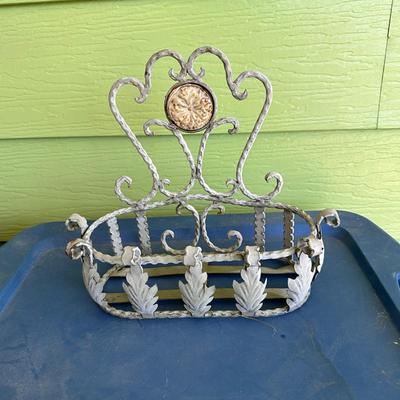 185 IRON HANGING PLANT HOLDER BASKET 12".