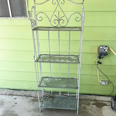 187 FOLDING BAKERS RACK PATIO 64" X 24" X 11"