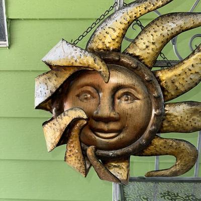 190 METAL SUN WALL SCULPTURE 20"