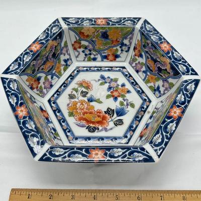 Large Japanese Porcelain Imaris Basin