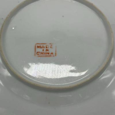 Chinese vintage porcelian famille rose plate 7.5"