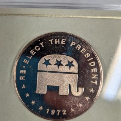 1972 Richard Nixon Campaign Solid Bronze Coin W/Stand By Franklin Mint
