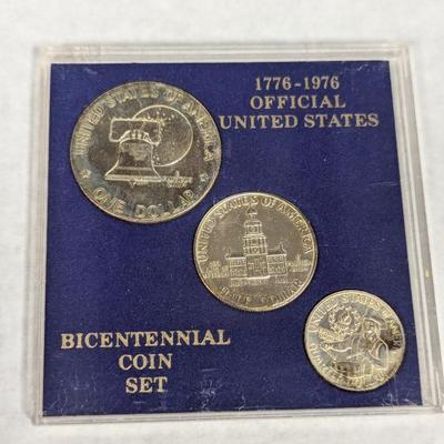 1776 - 1976 Official US Bicentennial Coin Set Choice 4