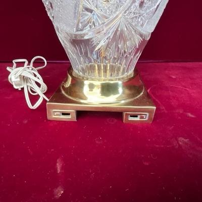 Lot # 127 Vintage Cut Glass Lamp