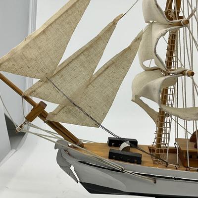 1397 Vintage Ship Model with Tug Boat