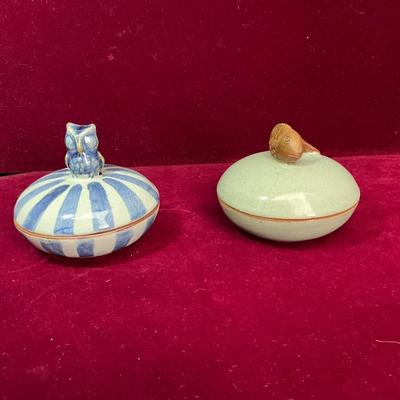 Lot #115 Pair of Round Trinket Boxes