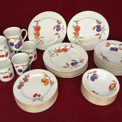 Lot# 94 Royal Worcester Porcelain China / Evesham Patterson ( 38pcs)
