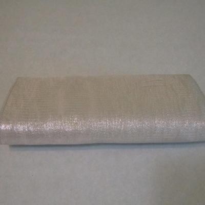 La Regale Purse With Shoulder Strap