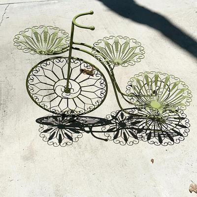 206 LARGE TRICYCLE PLANT STAND 3 POTS 32"