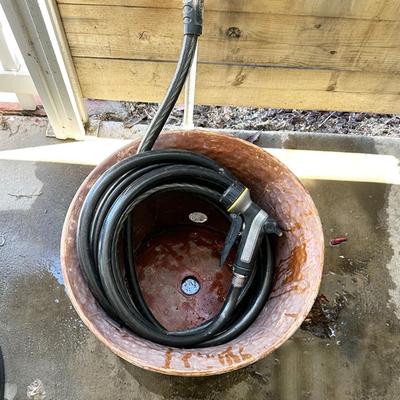 208 COPPER PATIO HOSE BUCKET WITH SUN DECORATION 15' HOSE