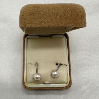 Pair of Pearl Earrings