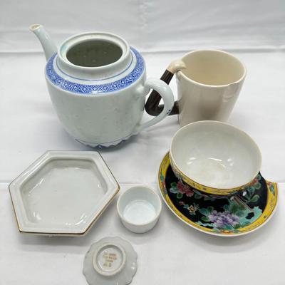 Mixed Porcelain Set