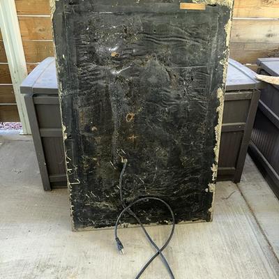 211 WALL FOUNTAIN BY ARTIST MORENOS CURIOS AS IS CONDITION