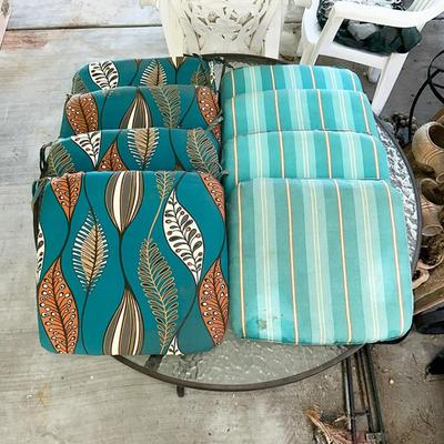 212 LOT OF 8 FOAM SEAT CUSHIONS PADS STRIPES AND LEAF PATTERNS 16" SQUARE