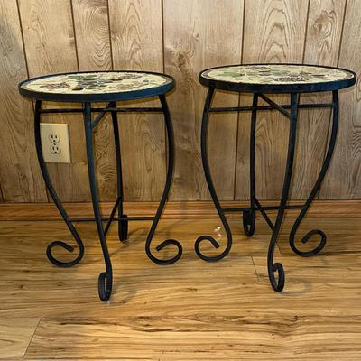 217 MOSAIC ROUND SIDE TABLE 14" X 20" GRAPES
