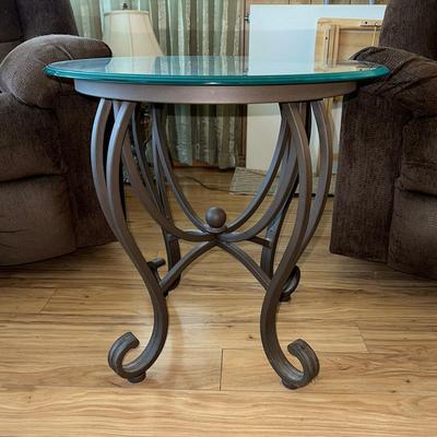 219 ROUND GLASS TOP SIDE TABLE IRON BASE 24" ACROSS