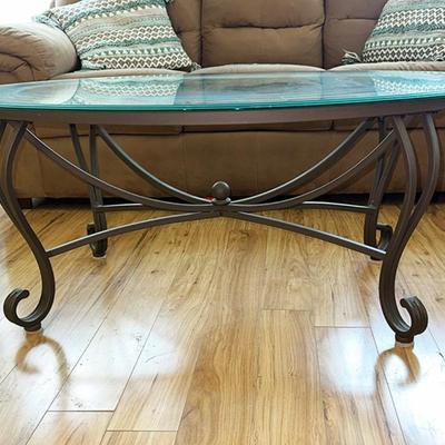 220 OVAL GLASS TOP COFFEE TABLE METAL BASE