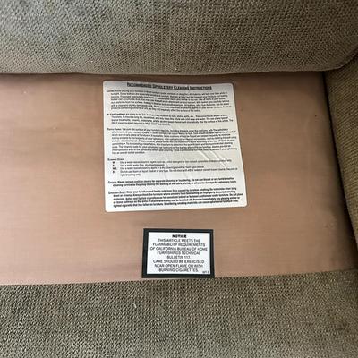 223 GREY SOFA 4 LOOSE CUSHIONS 90" WIDE