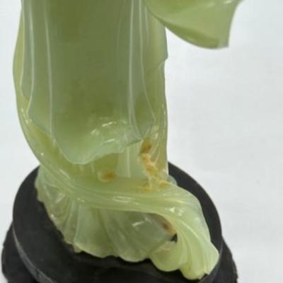 Beautiful Chinese Female Figure Sculpture