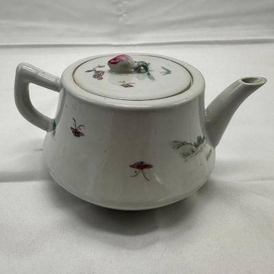 Chinese Vintage Porcelain Famille Verte Figure Teapot