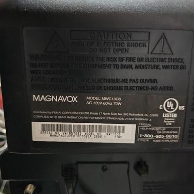 Magnavox 13” TV / DVD Combo CRT Television Retro Gaming
