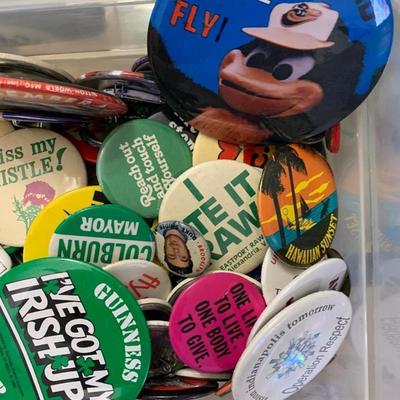 Vintage Pin Button Lot