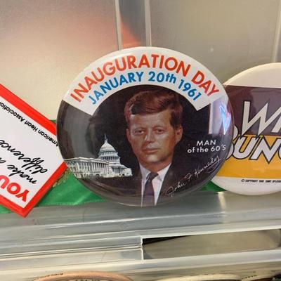 Vintage Pin Button Lot