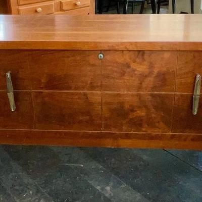 Lot# 009 Lane MCM Wooden Cedar Chest