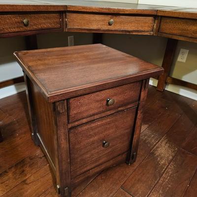 Corner Desk w/File Cabinet (D-JS)